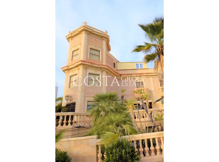 Wiederverkauf - Villa -
Guardamar del Segura - Guardamar del Segura Centro