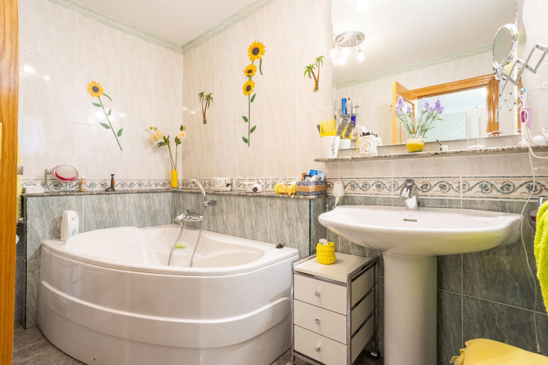 Wiederverkauf - Villa -
La Union - La Union Centro