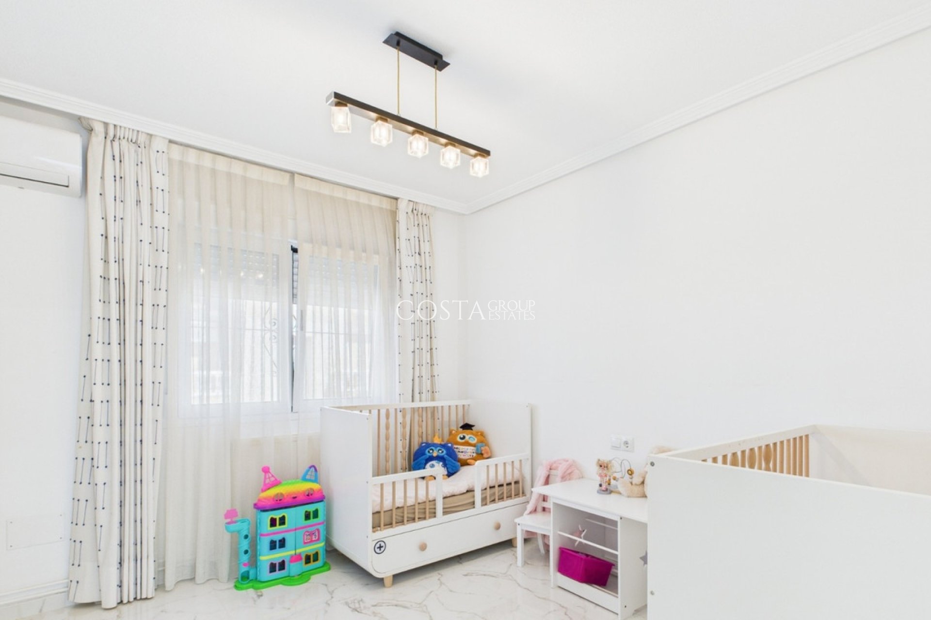 Wiederverkauf - Villa -
Los Alcazares - Los Alcazares Centro