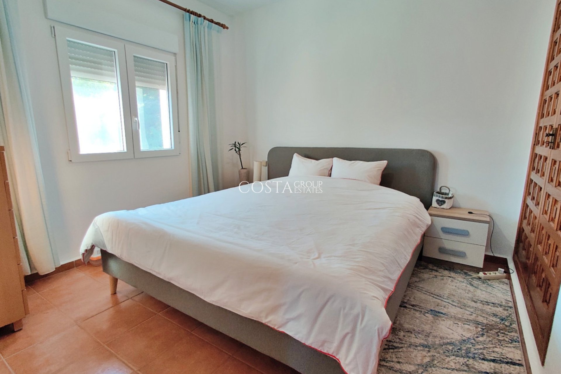 Wiederverkauf - Villa -
Novelda - Estación