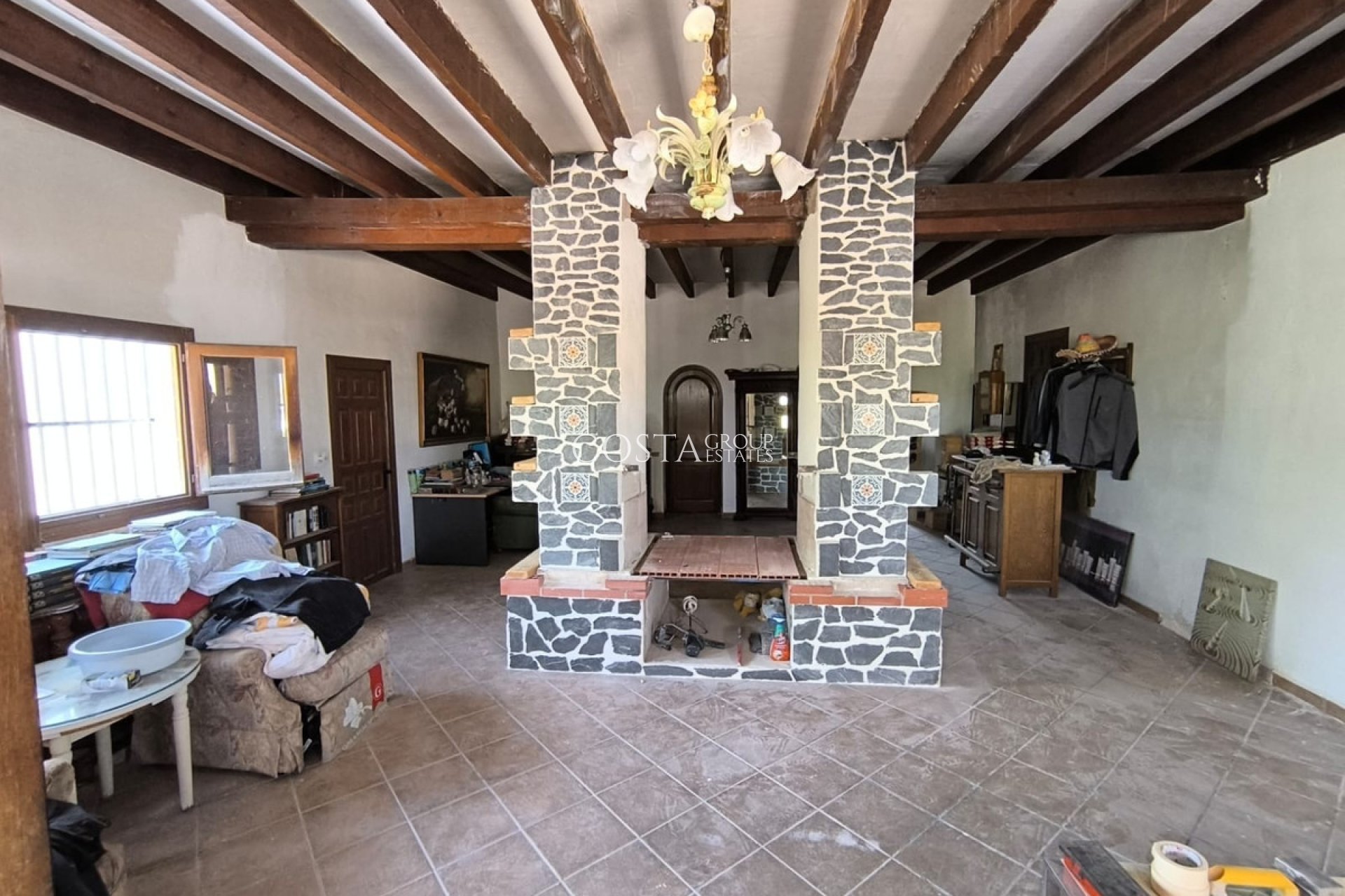 Wiederverkauf - Villa -
Novelda - Novelda Centro