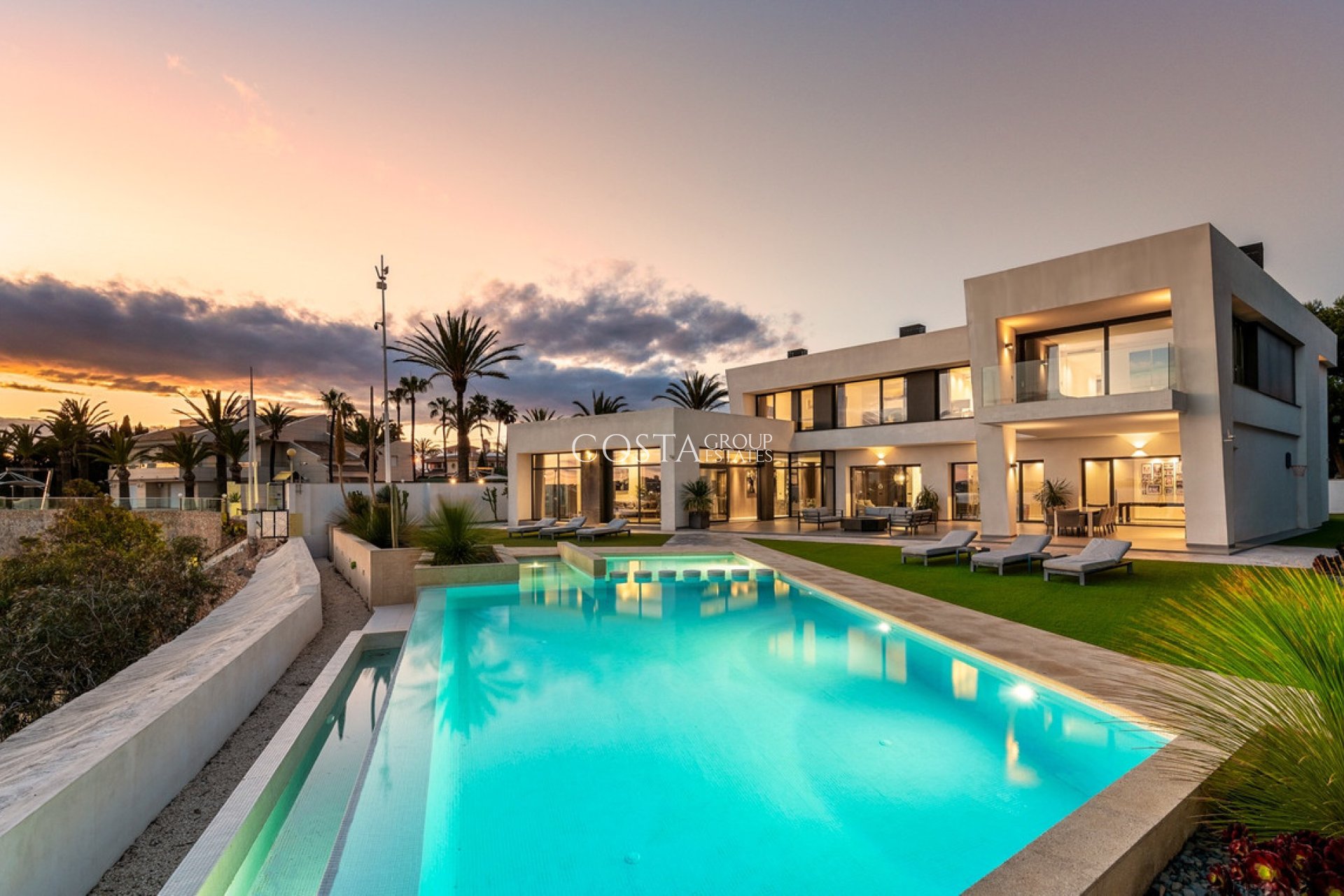 Wiederverkauf - Villa -
Orihuela - Cabo Roig