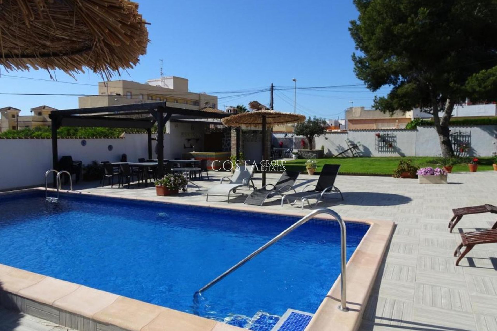 Wiederverkauf - Villa -
Orihuela - Cabo Roig