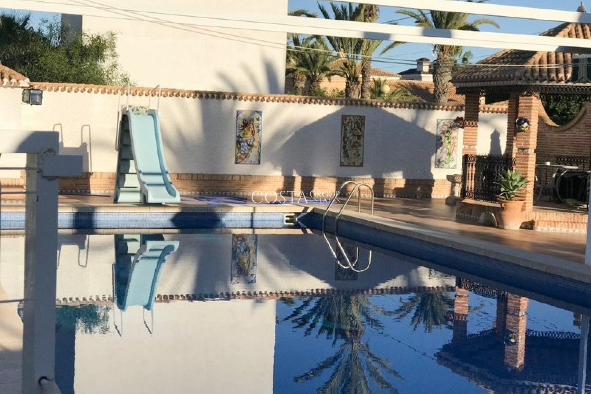 Wiederverkauf - Villa -
Orihuela - Cabo Roig