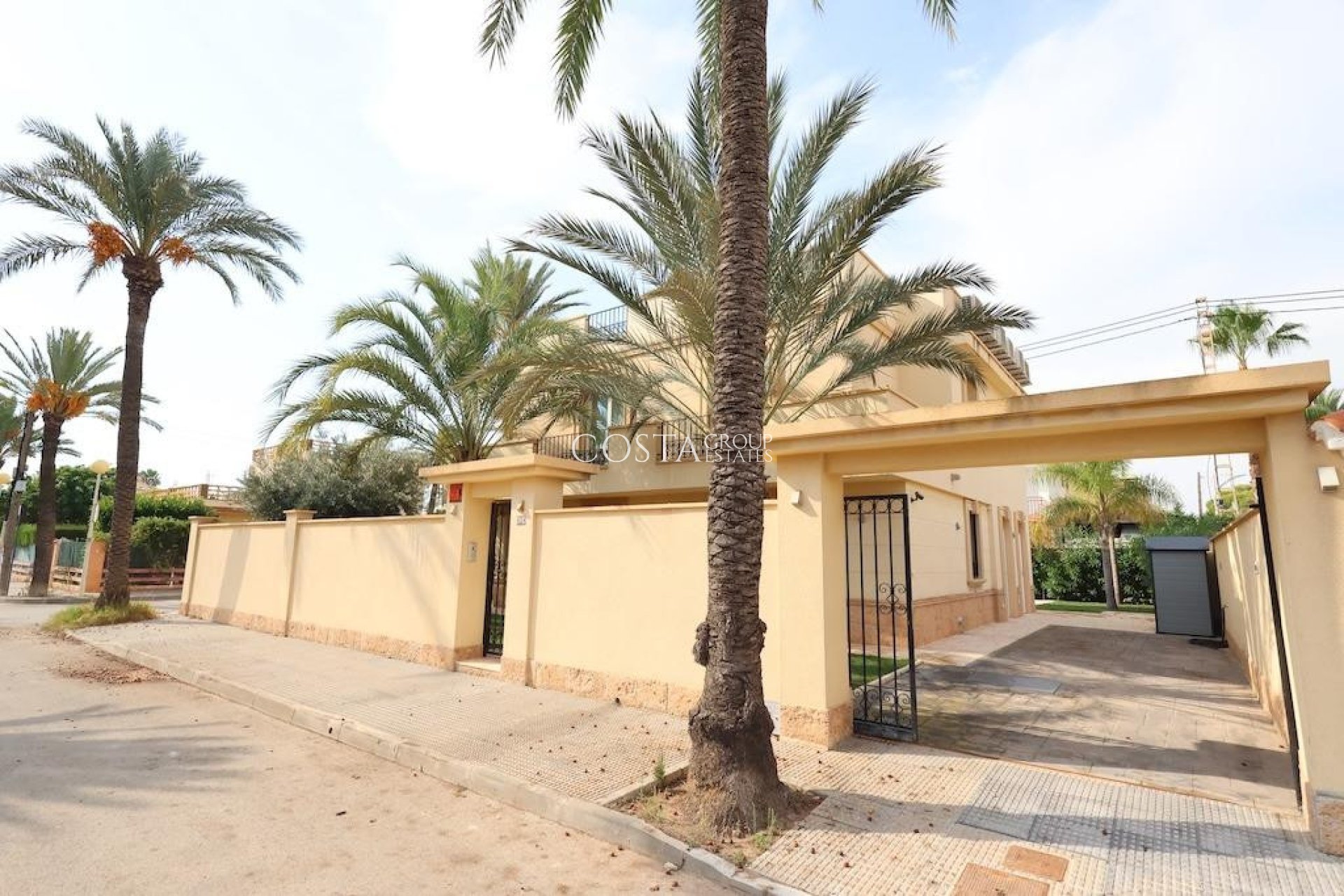 Wiederverkauf - Villa -
Orihuela - Cabo Roig