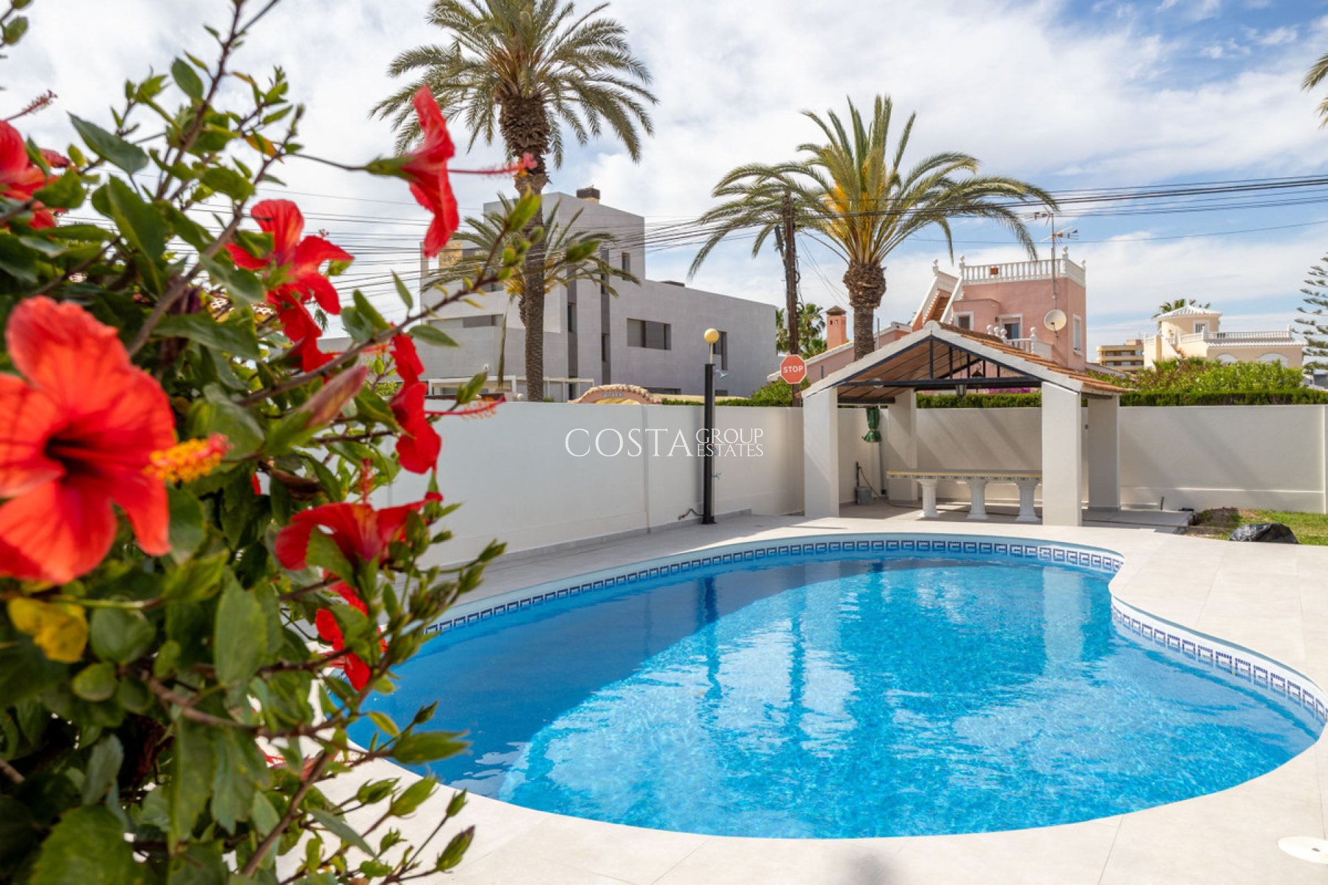 Wiederverkauf - Villa -
Orihuela - Cabo Roig