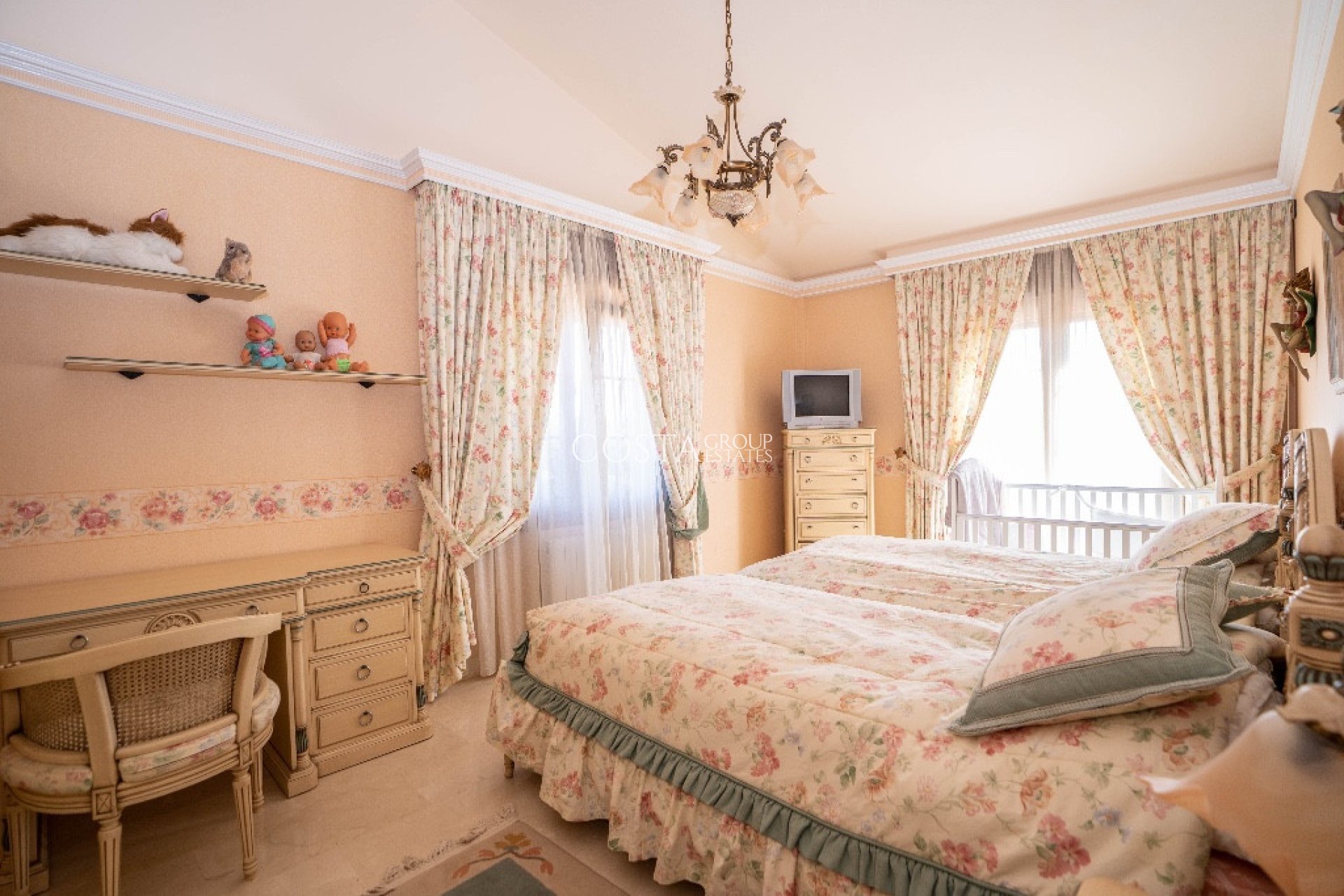 Wiederverkauf - Villa -
Orihuela - Campoamor