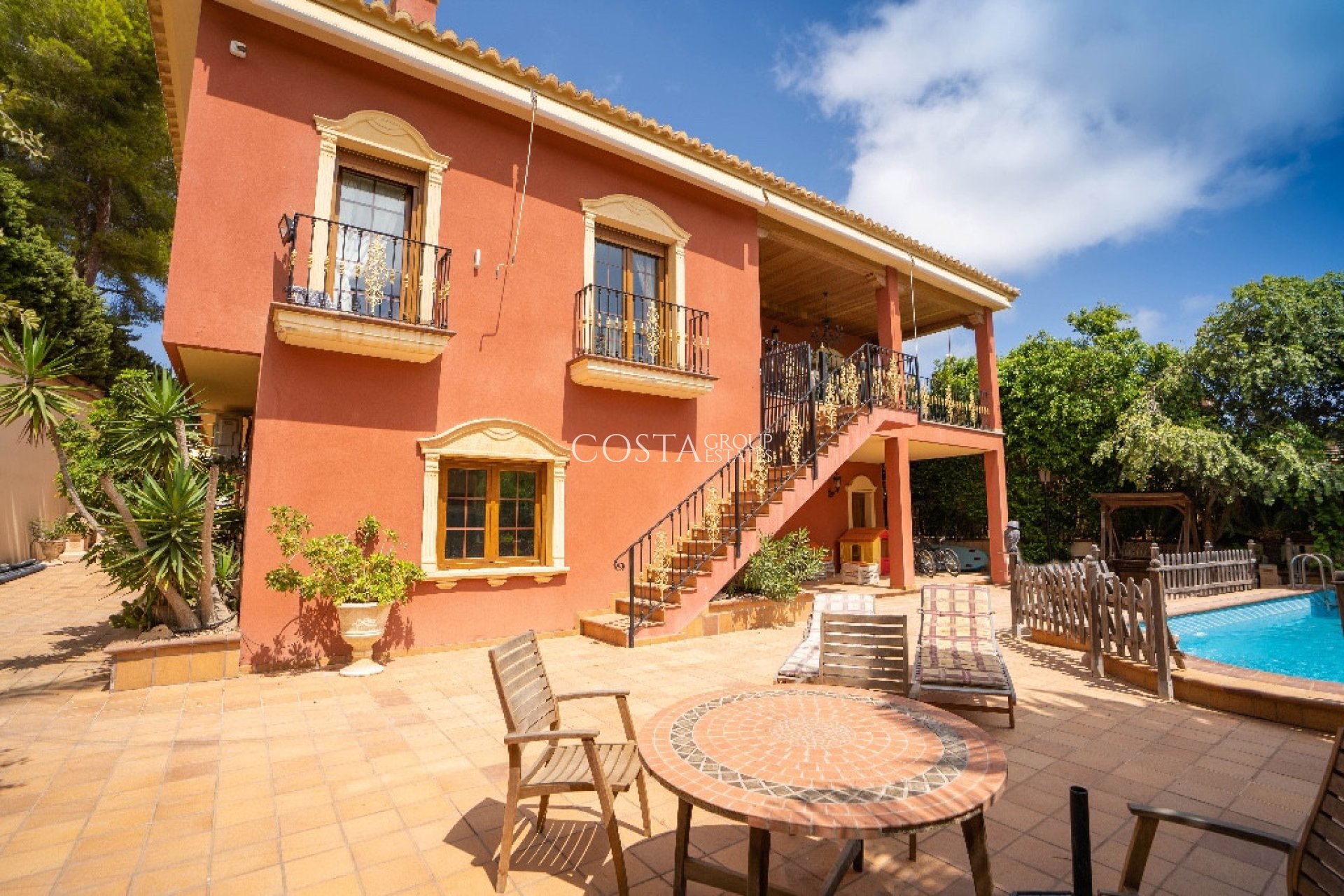 Wiederverkauf - Villa -
Orihuela - Campoamor