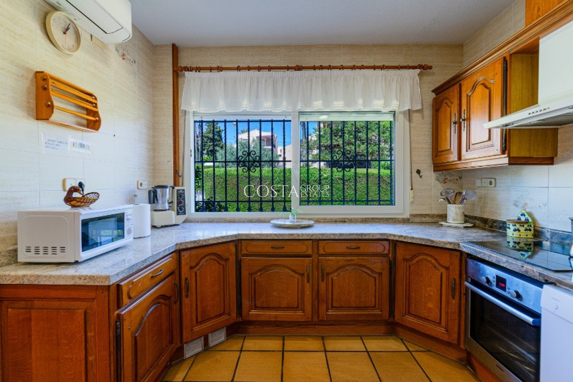 Wiederverkauf - Villa -
Orihuela - Campoamor