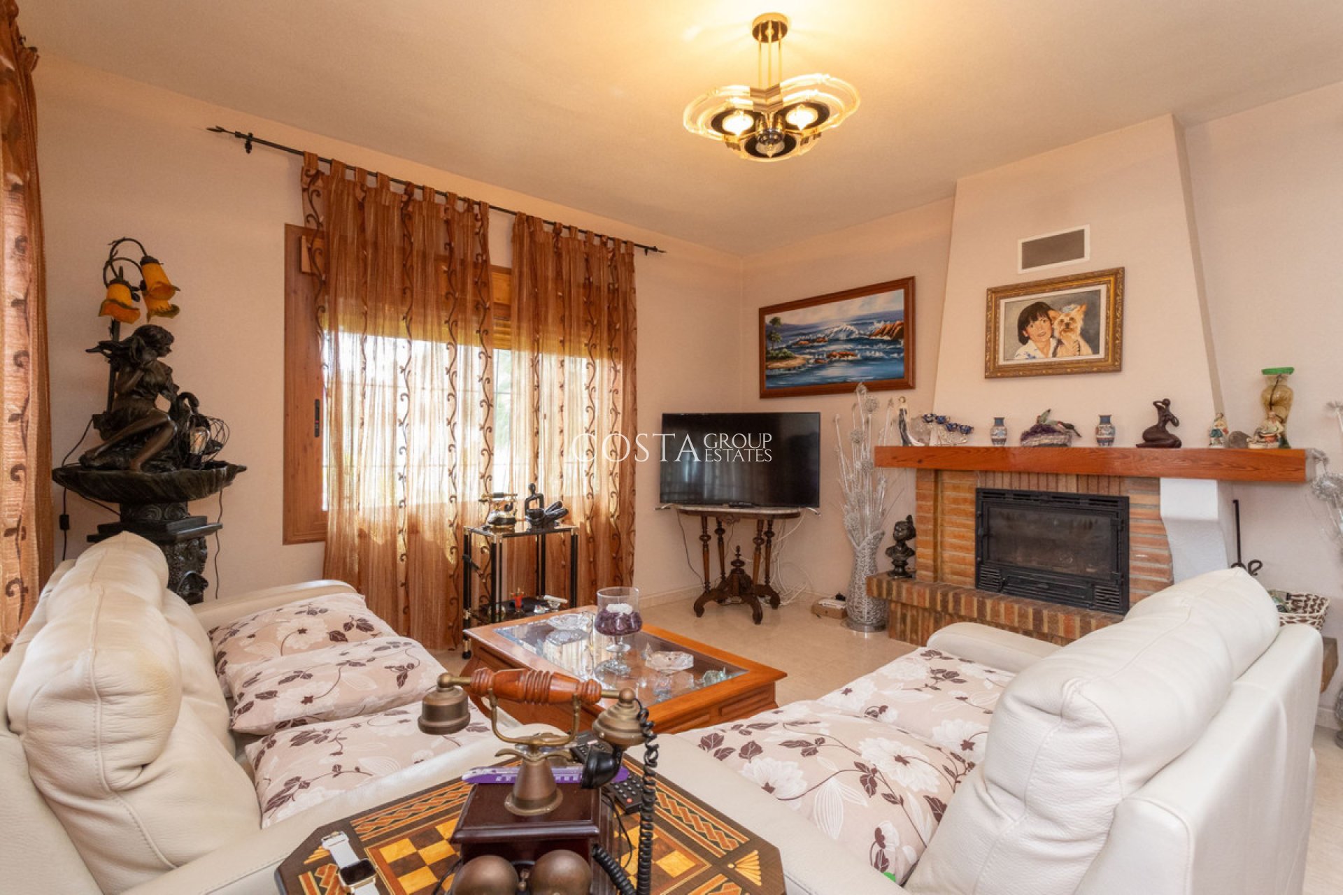 Wiederverkauf - Villa -
Orihuela - Campoamor