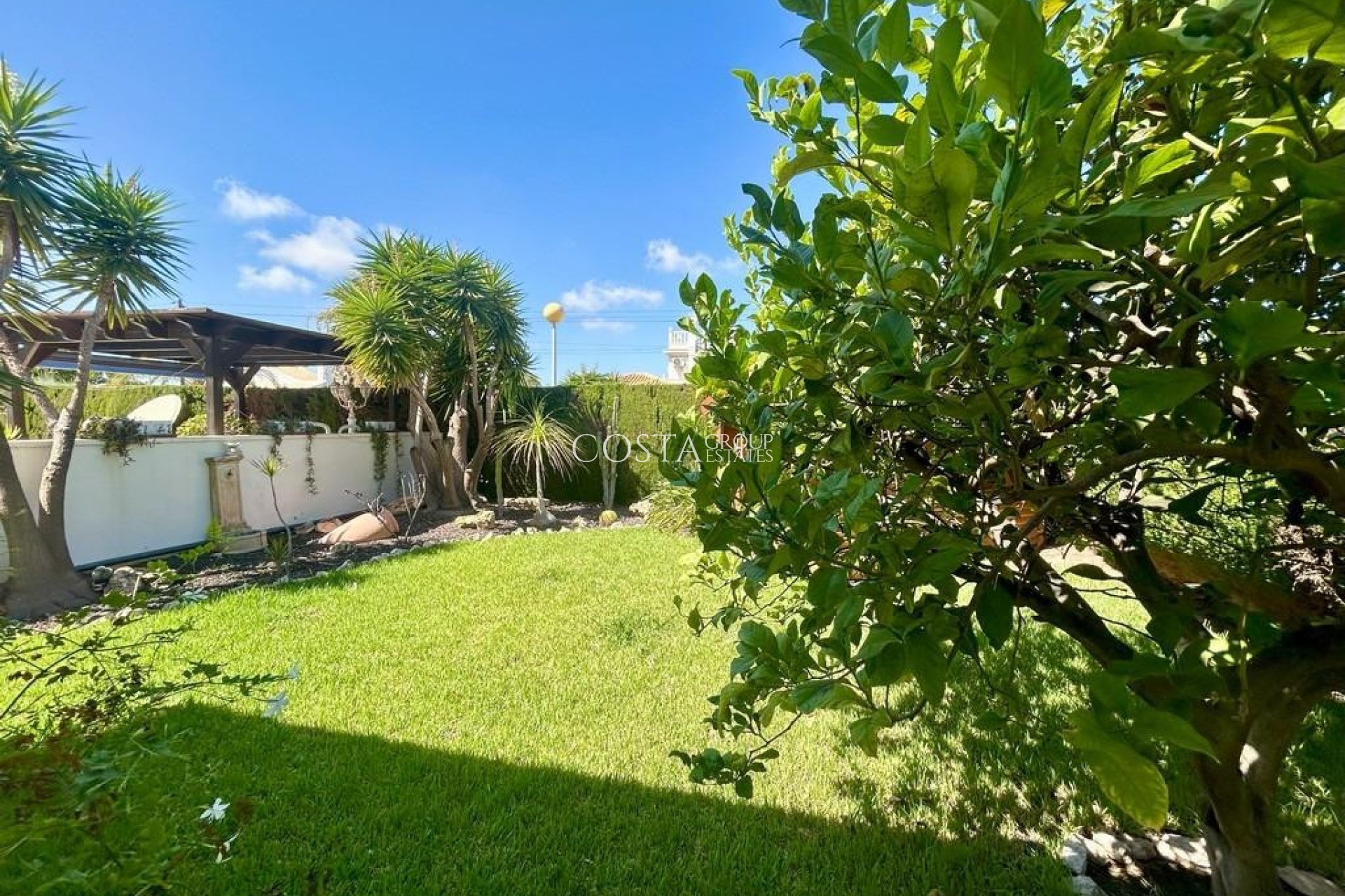 Wiederverkauf - Villa -
Orihuela Costa - Cabo Roig