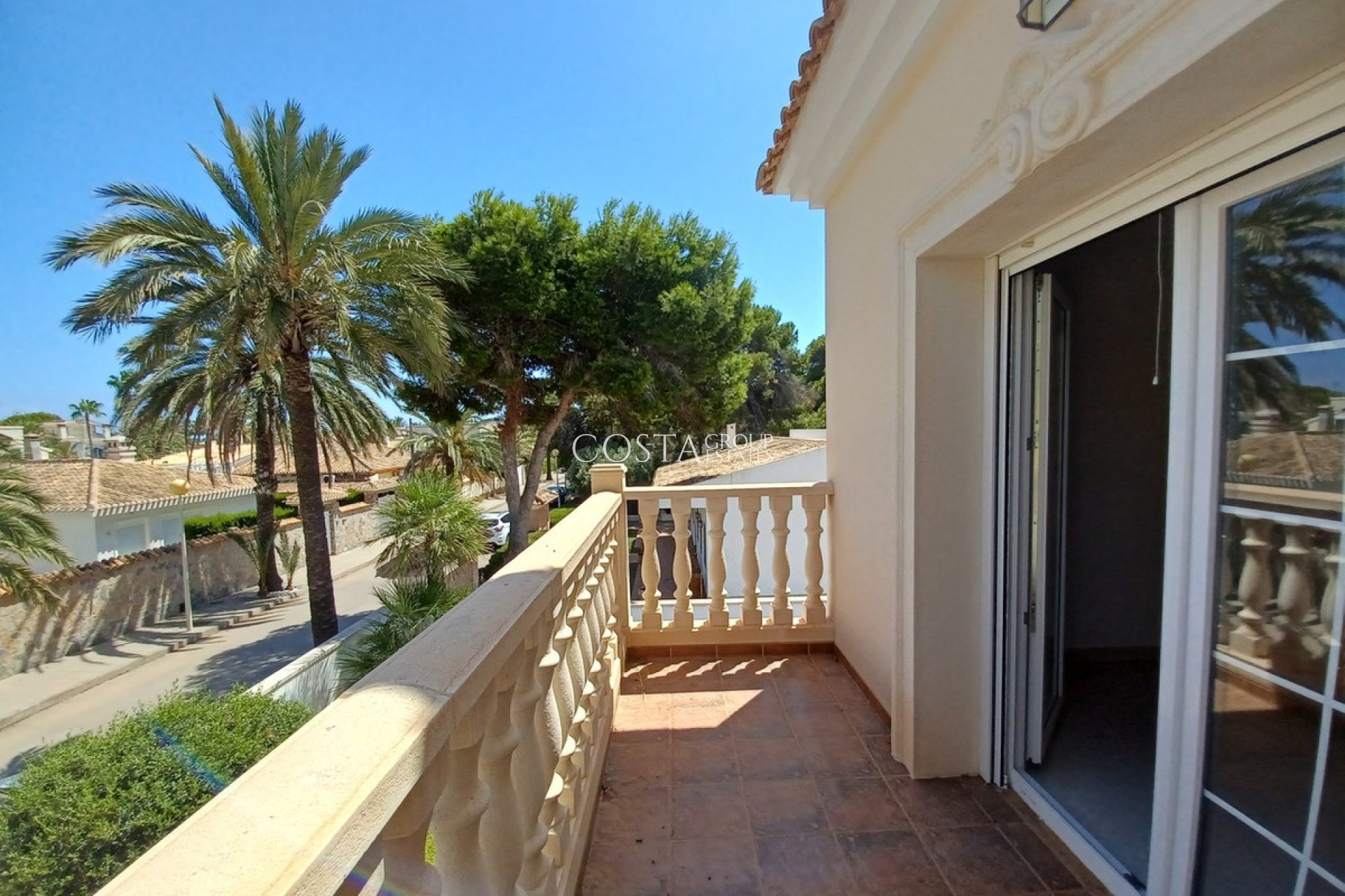 Wiederverkauf - Villa -
Orihuela Costa - Cabo Roig