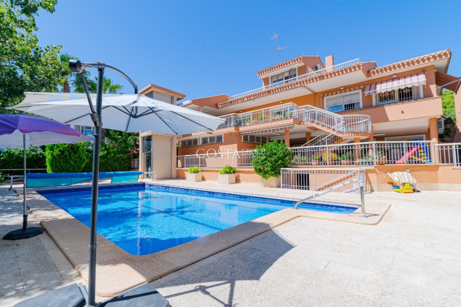 Wiederverkauf - Villa -
Orihuela Costa - Campoamor
