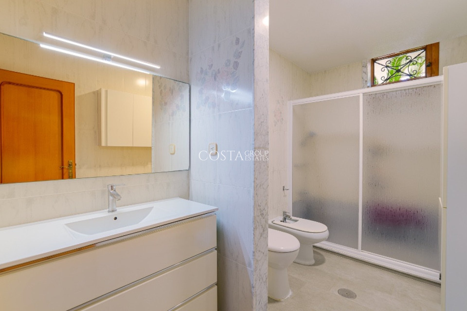 Wiederverkauf - Villa -
Orihuela Costa - Campoamor