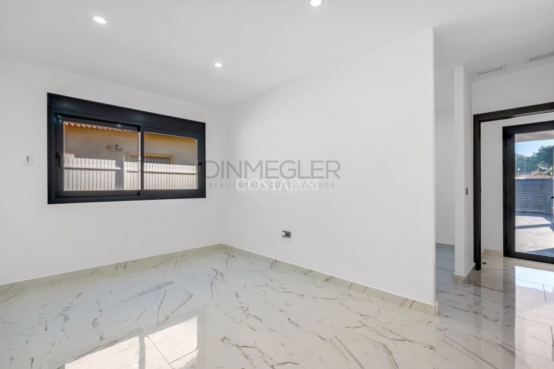 Wiederverkauf - Villa -
Orihuela Costa - Campoamor