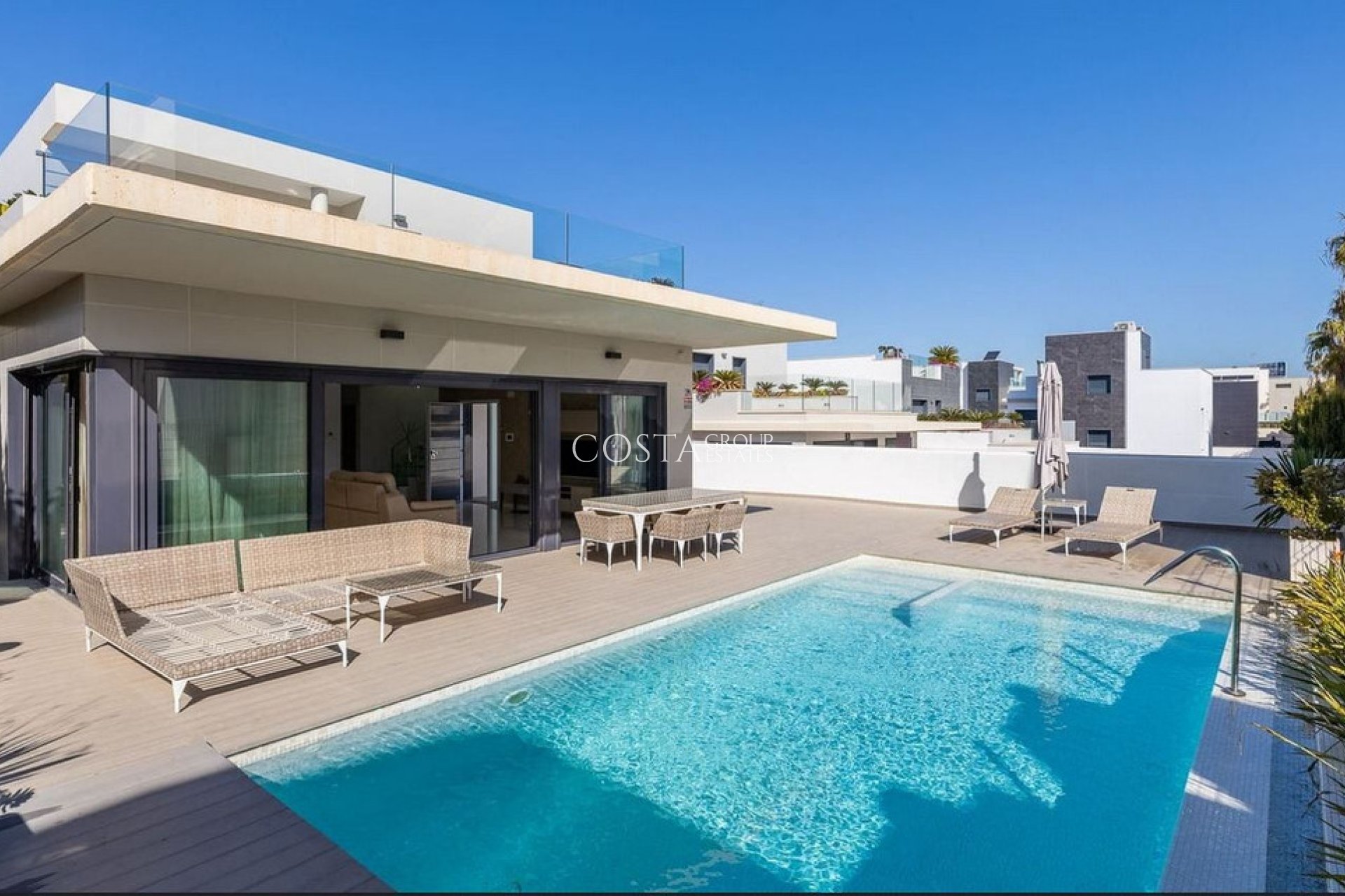 Wiederverkauf - Villa -
Orihuela Costa - Dehesa de Campoamor