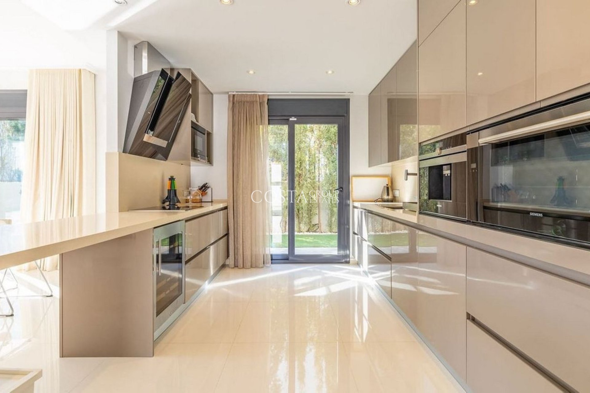 Wiederverkauf - Villa -
Orihuela Costa - Dehesa de Campoamor