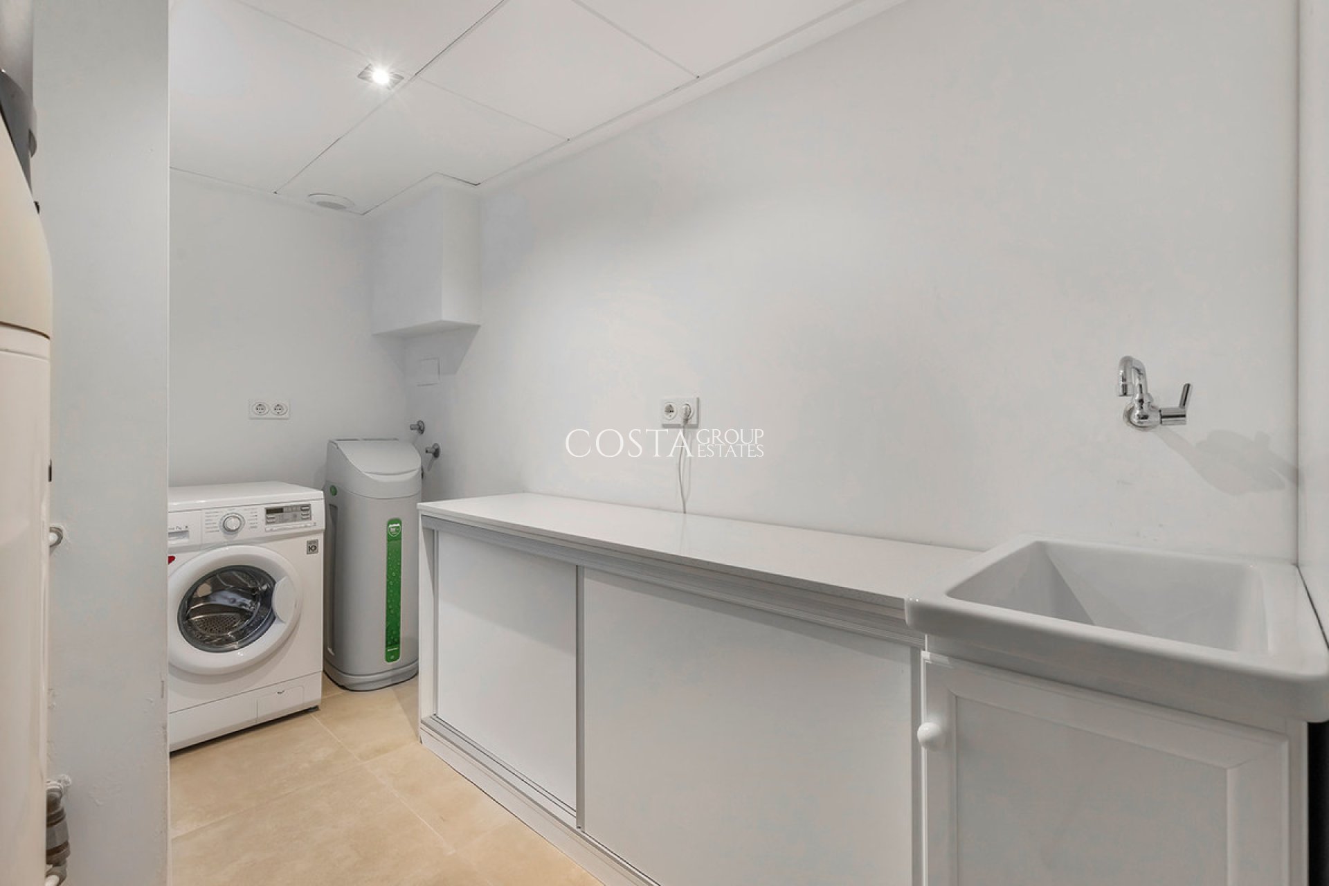 Wiederverkauf - Villa -
Orihuela Costa - La Zenia