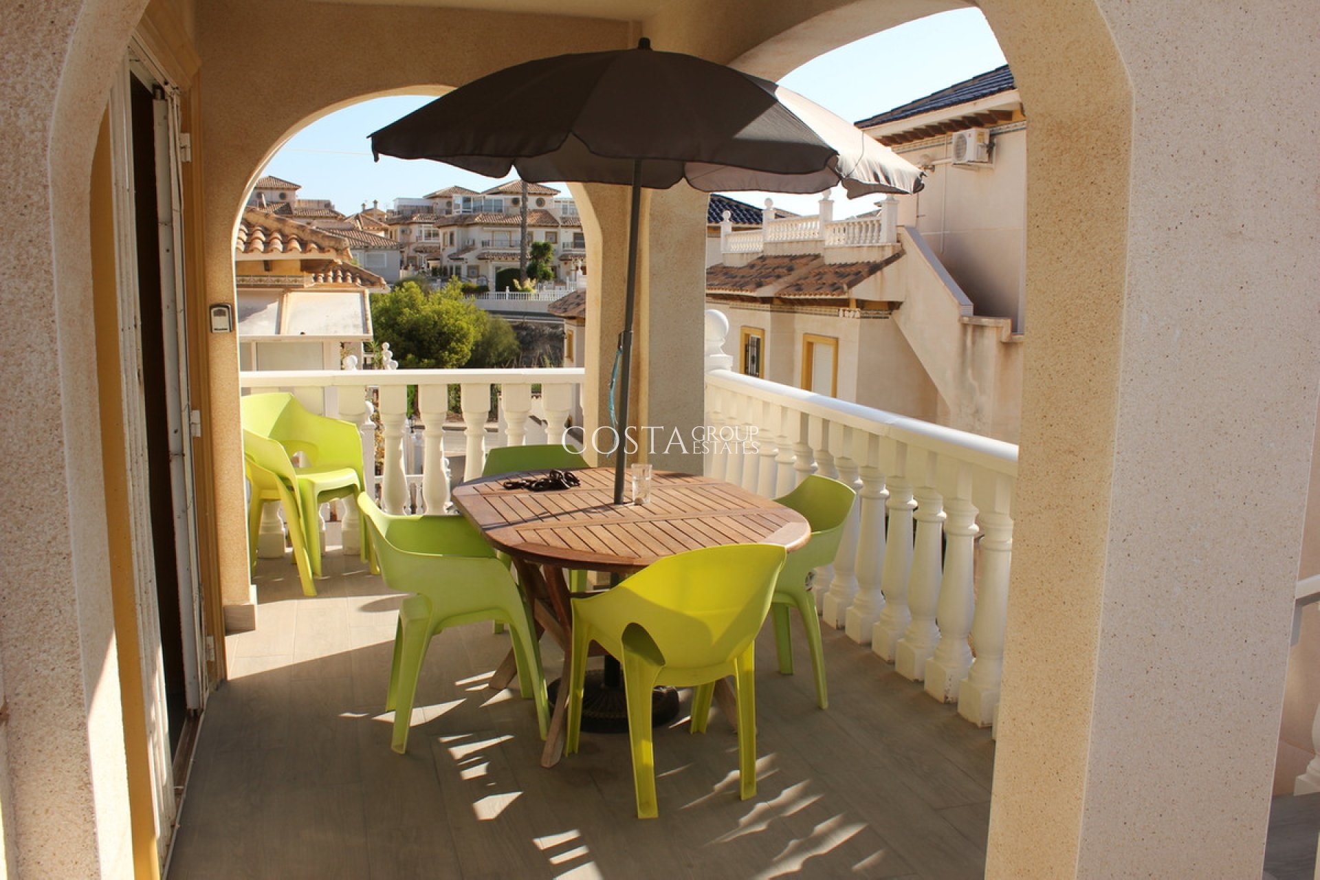 Wiederverkauf - Villa -
Orihuela Costa - La Zenia