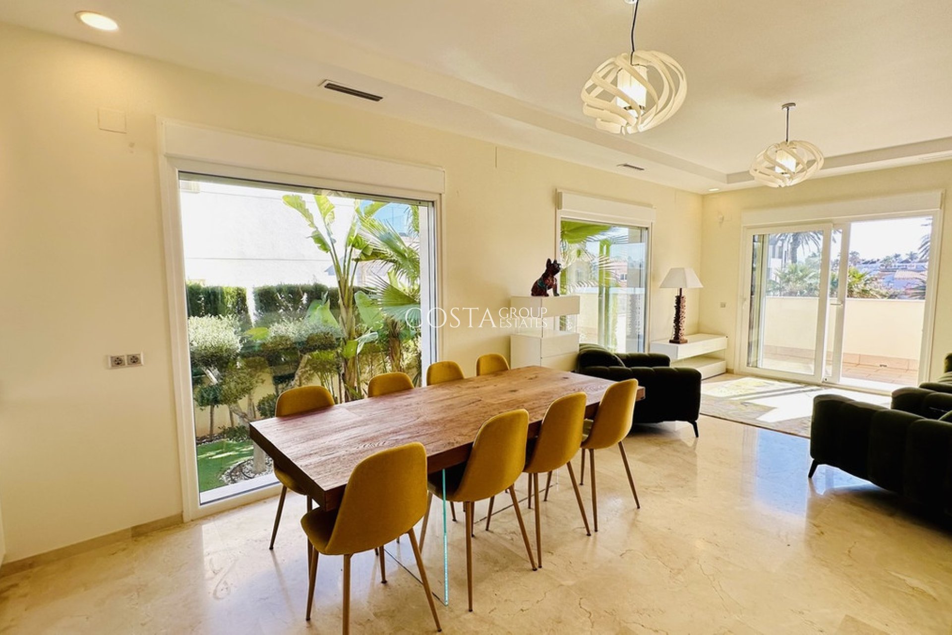 Wiederverkauf - Villa -
Orihuela Costa - La Zenia