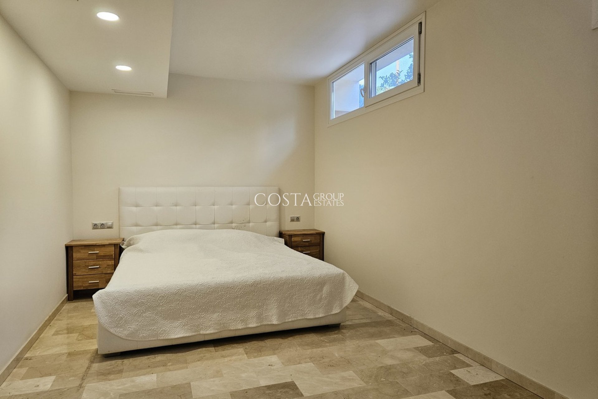 Wiederverkauf - Villa -
Orihuela Costa - La Zenia