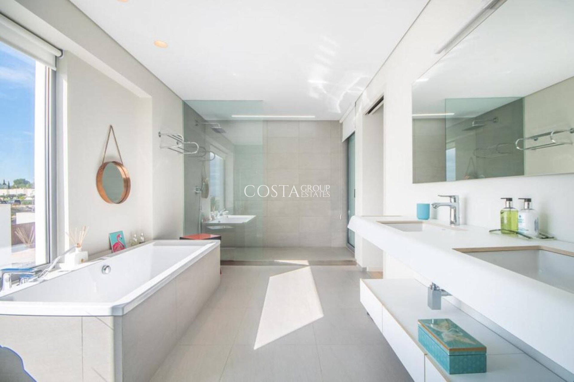 Wiederverkauf - Villa -
Orihuela Costa - Las Colinas Golf