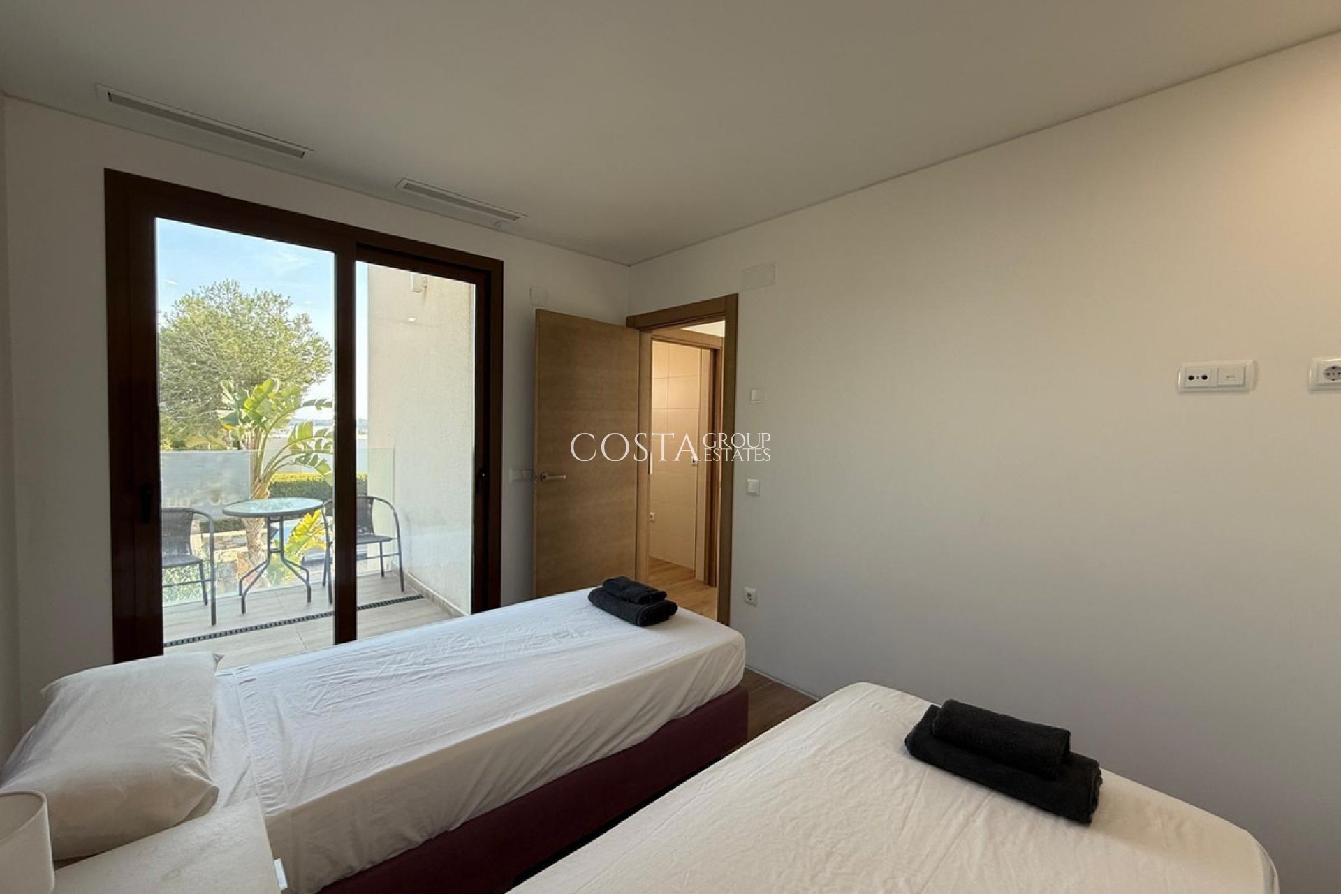 Wiederverkauf - Villa -
Orihuela Costa - Las Colinas Golf