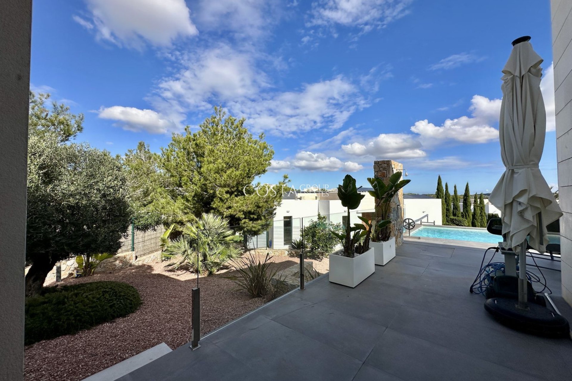 Wiederverkauf - Villa -
Orihuela Costa - Las Colinas Golf