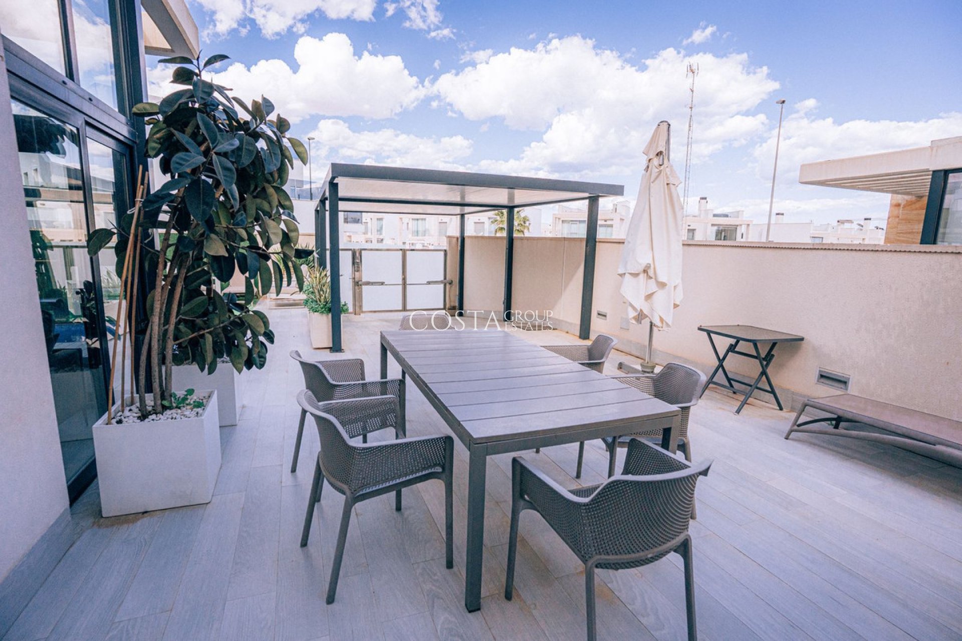 Wiederverkauf - Villa -
Orihuela Costa - Lomas de Cabo Roig