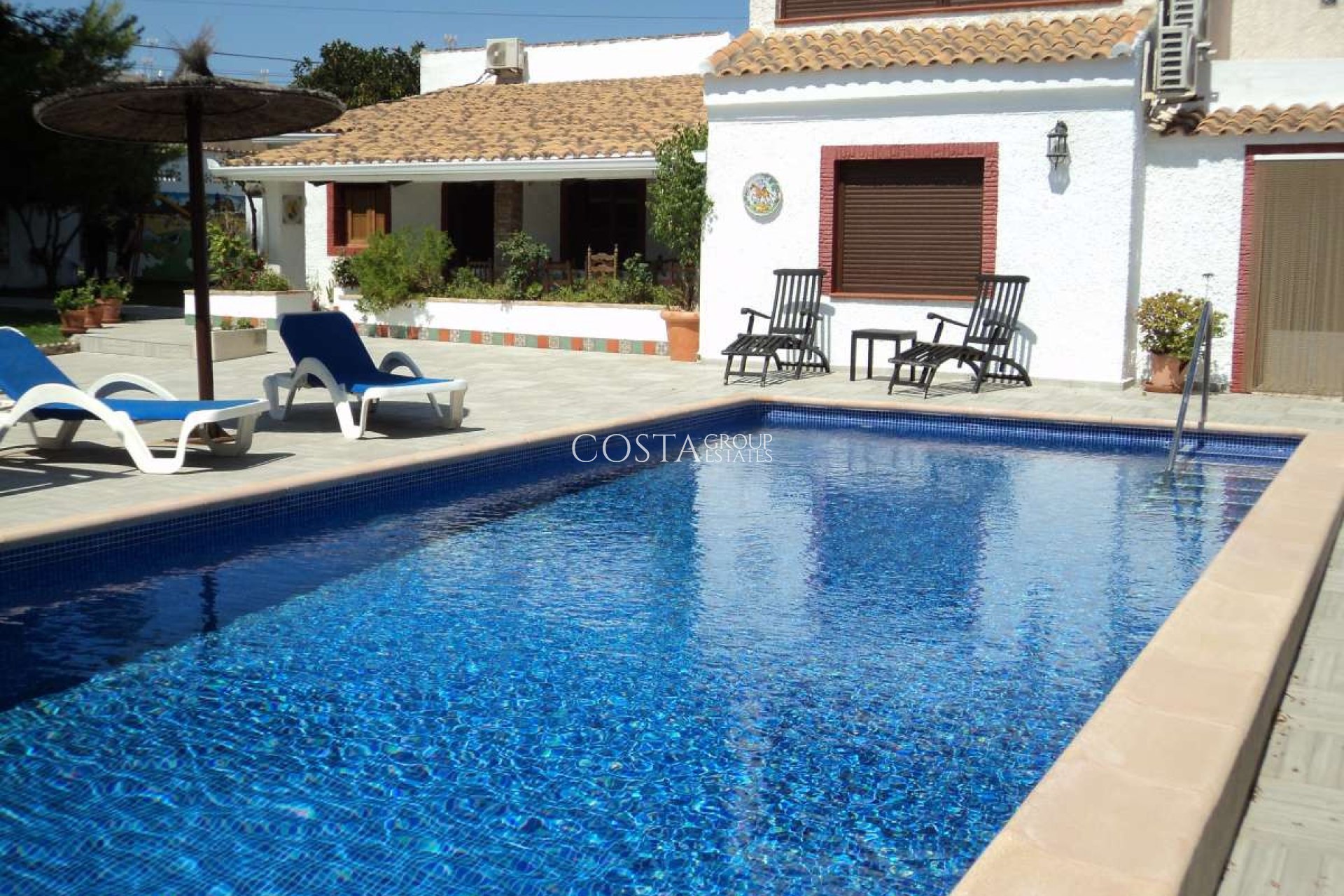Wiederverkauf - Villa -
Orihuela Costa - Lomas de Cabo Roig