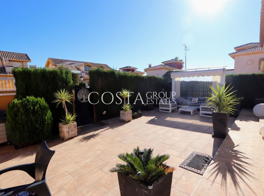 Wiederverkauf - Villa -
Orihuela Costa - Lomas de Cabo Roig