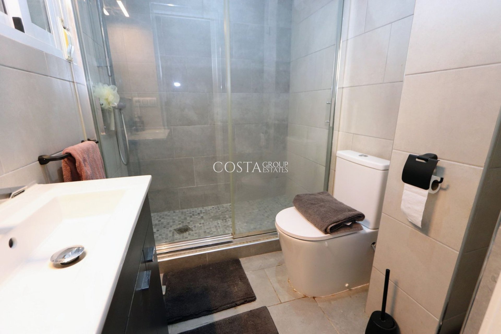 Wiederverkauf - Villa -
Orihuela Costa - Lomas de Cabo Roig