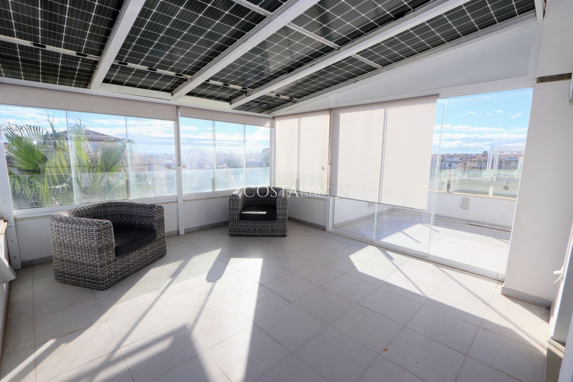 Wiederverkauf - Villa -
Orihuela Costa - Lomas de Cabo Roig