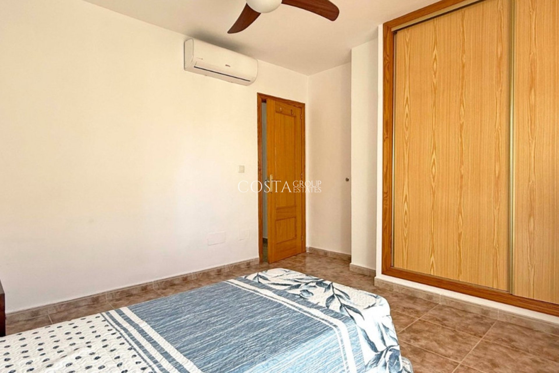 Wiederverkauf - Villa -
Orihuela Costa - Los Altos