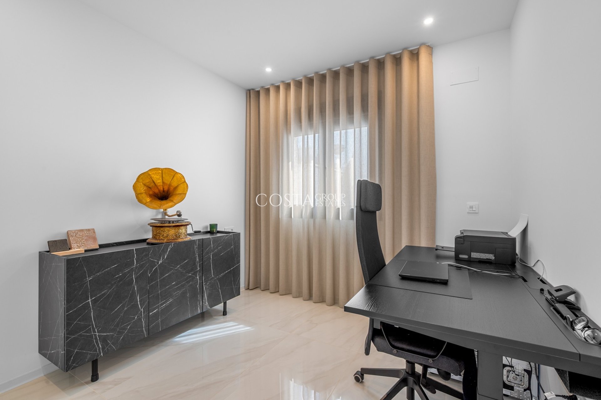 Wiederverkauf - Villa -
Orihuela Costa - Orihuela