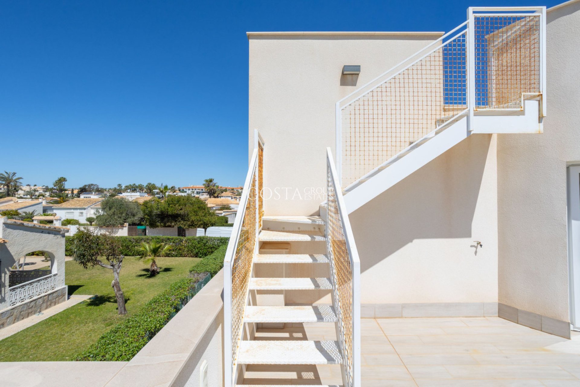 Wiederverkauf - Villa -
Orihuela Costa - Playa Flamenca