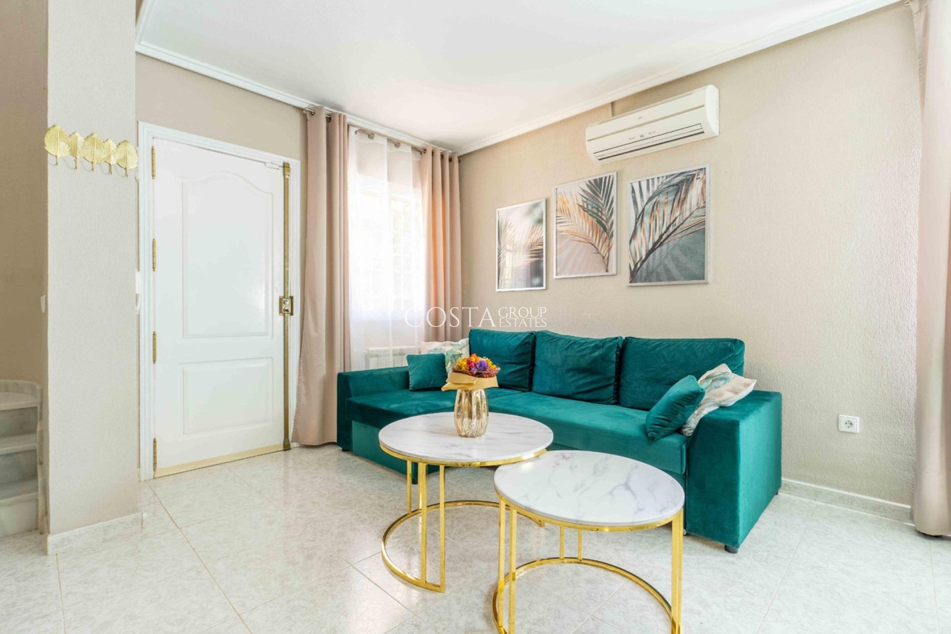 Wiederverkauf - Villa -
Orihuela Costa - Punta Prima