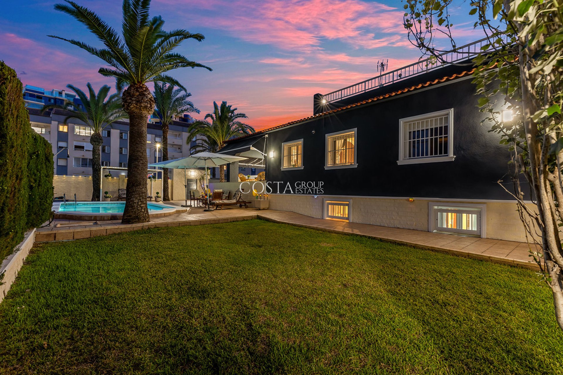 Wiederverkauf - Villa -
Orihuela Costa - Rocio del Mar