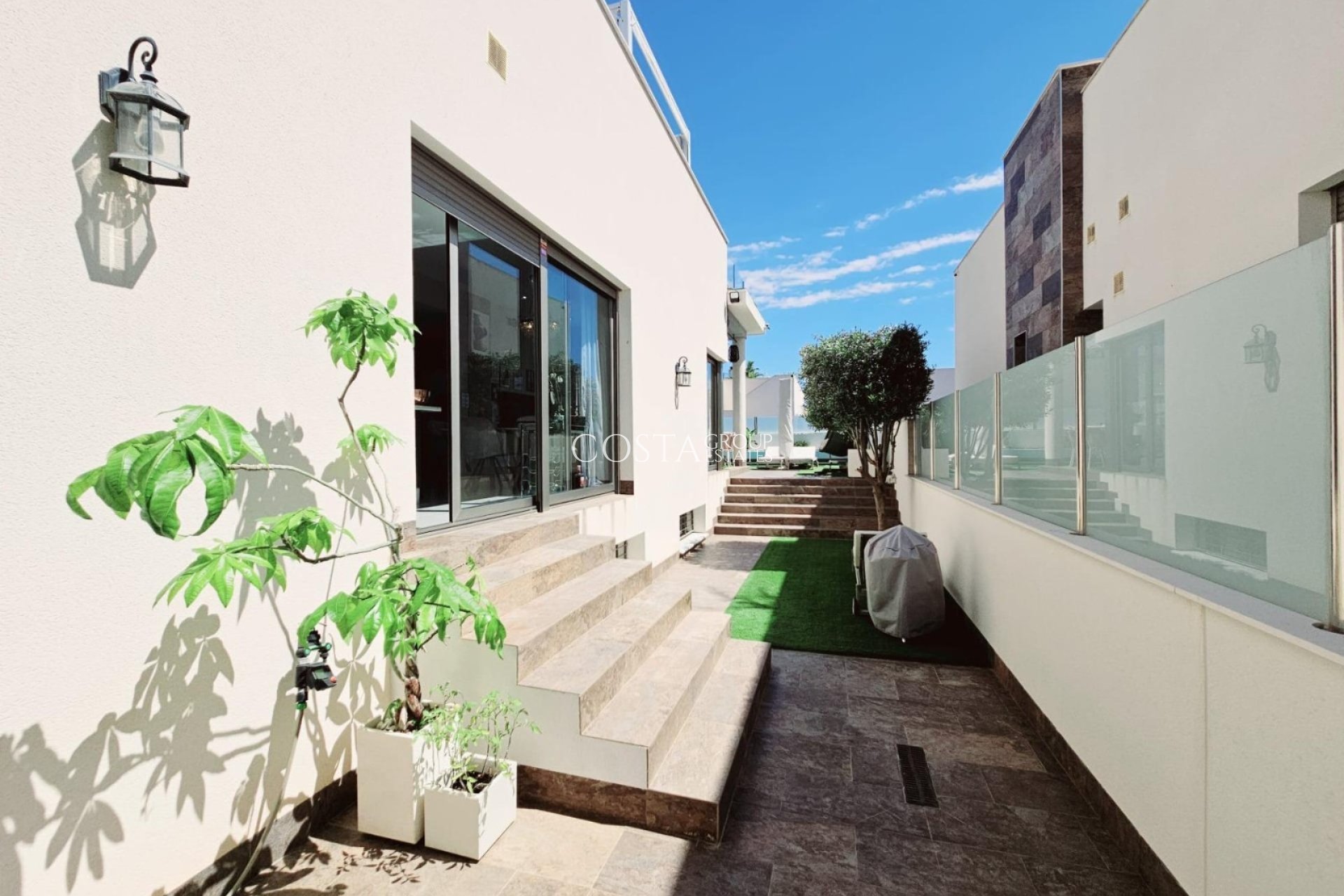 Wiederverkauf - Villa -
Orihuela Costa - Villamartín