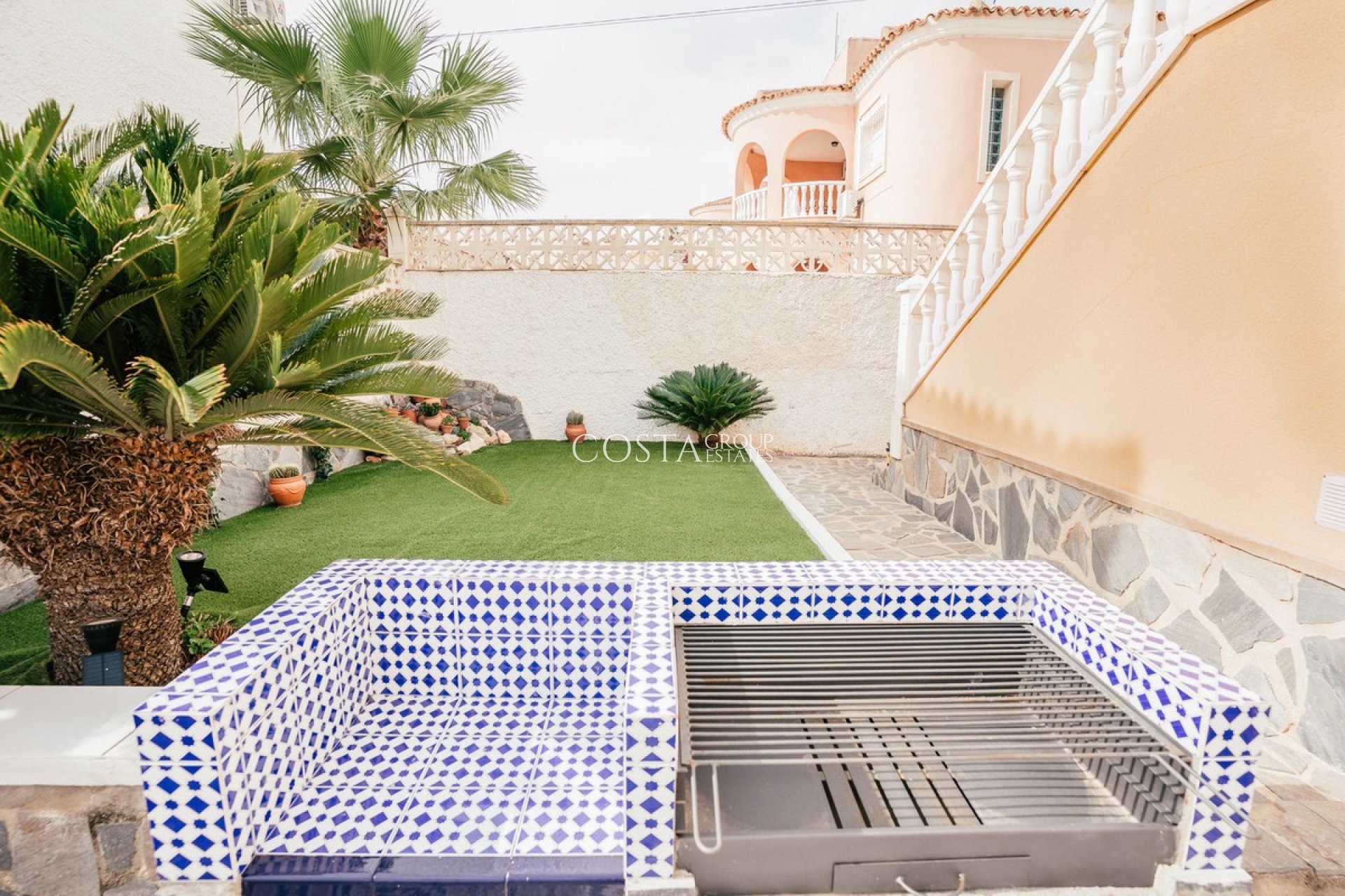 Wiederverkauf - Villa -
Orihuela Costa - Villamartin