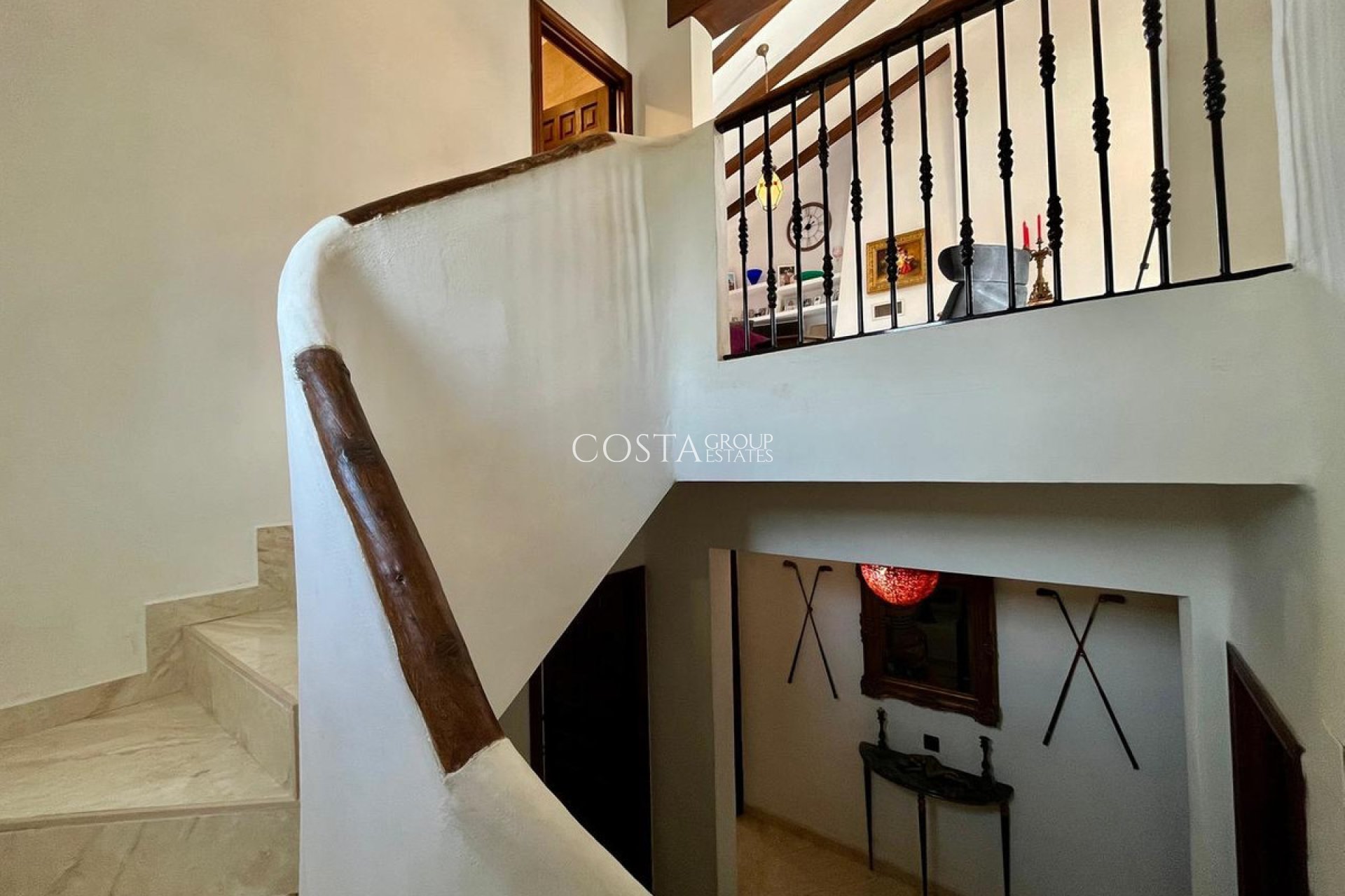 Wiederverkauf - Villa -
Orihuela Costa - Villamartin