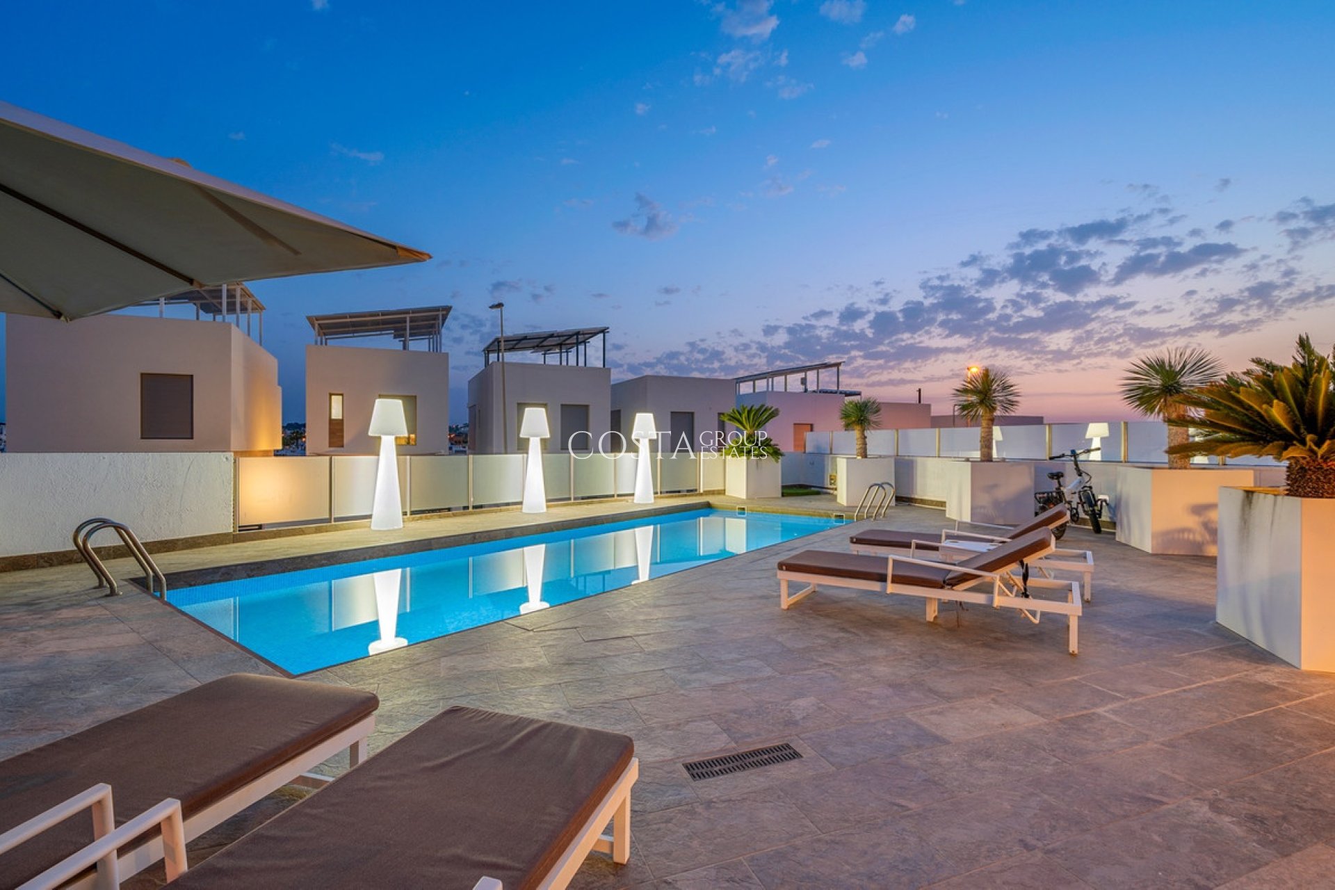 Wiederverkauf - Villa -
Orihuela Costa - Villamartin