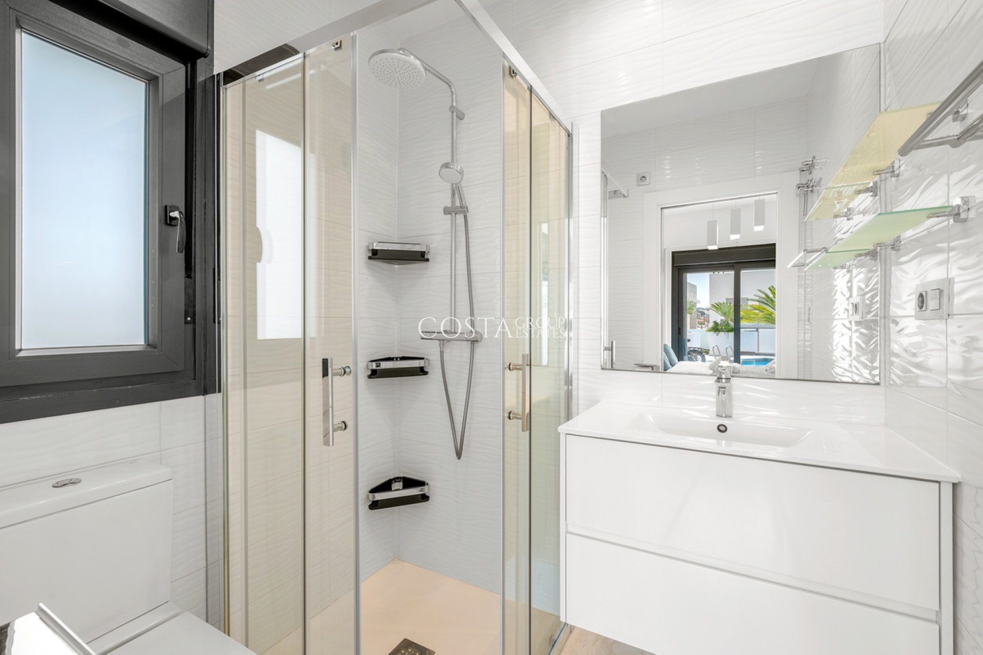 Wiederverkauf - Villa -
Orihuela Costa - Villamartin