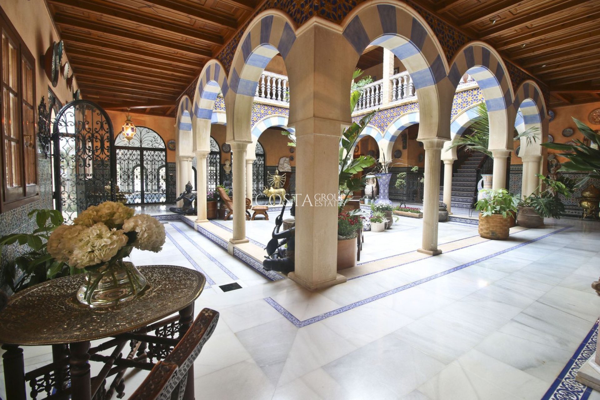 Wiederverkauf - Villa -
Orihuela Costa - Villamartin