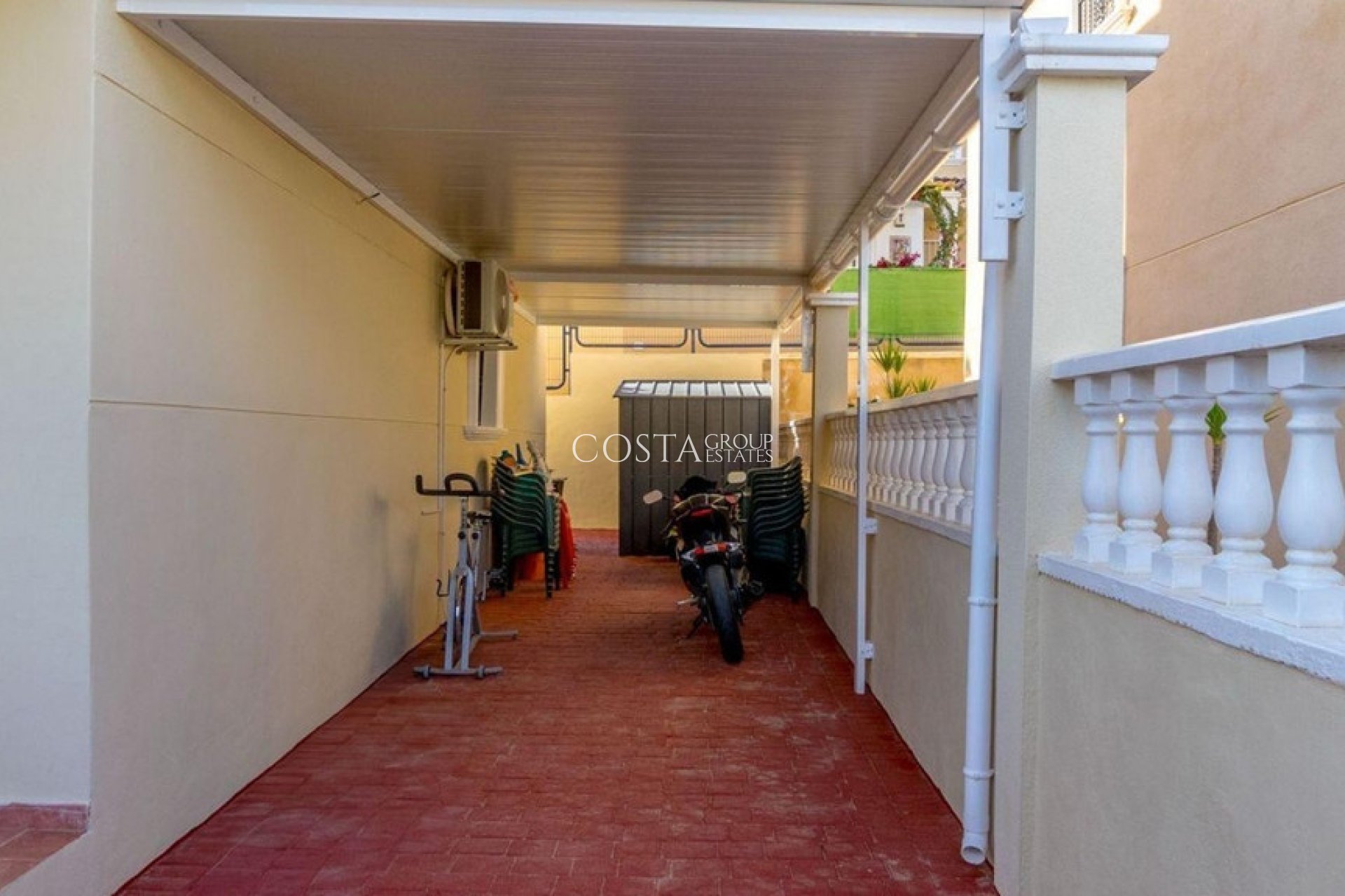 Wiederverkauf - Villa -
Orihuela Costa - Villamartin