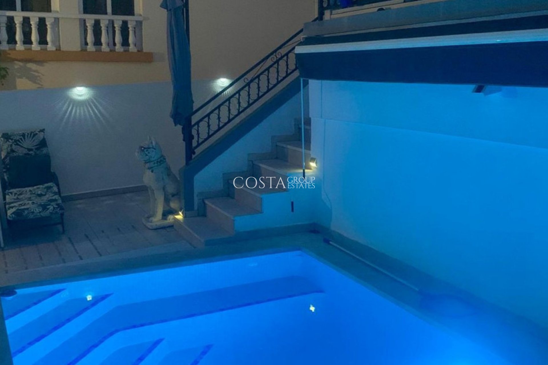 Wiederverkauf - Villa -
Orihuela Costa - Villamartin