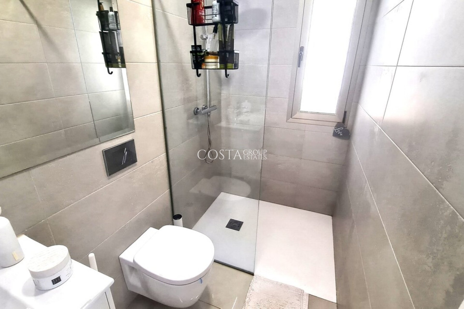 Wiederverkauf - Villa -
Orihuela Costa - Villamartin