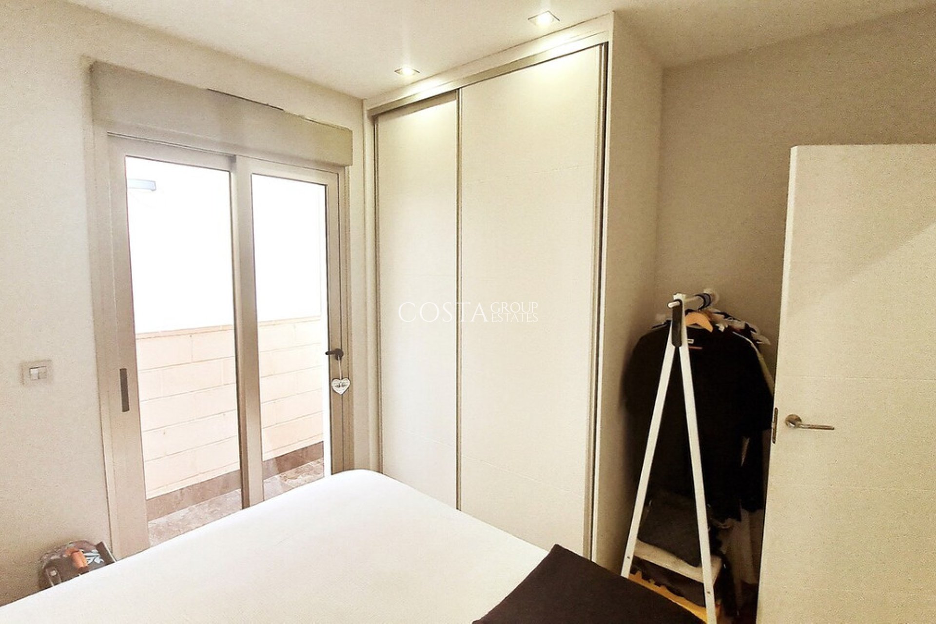 Wiederverkauf - Villa -
Orihuela Costa - Villamartin