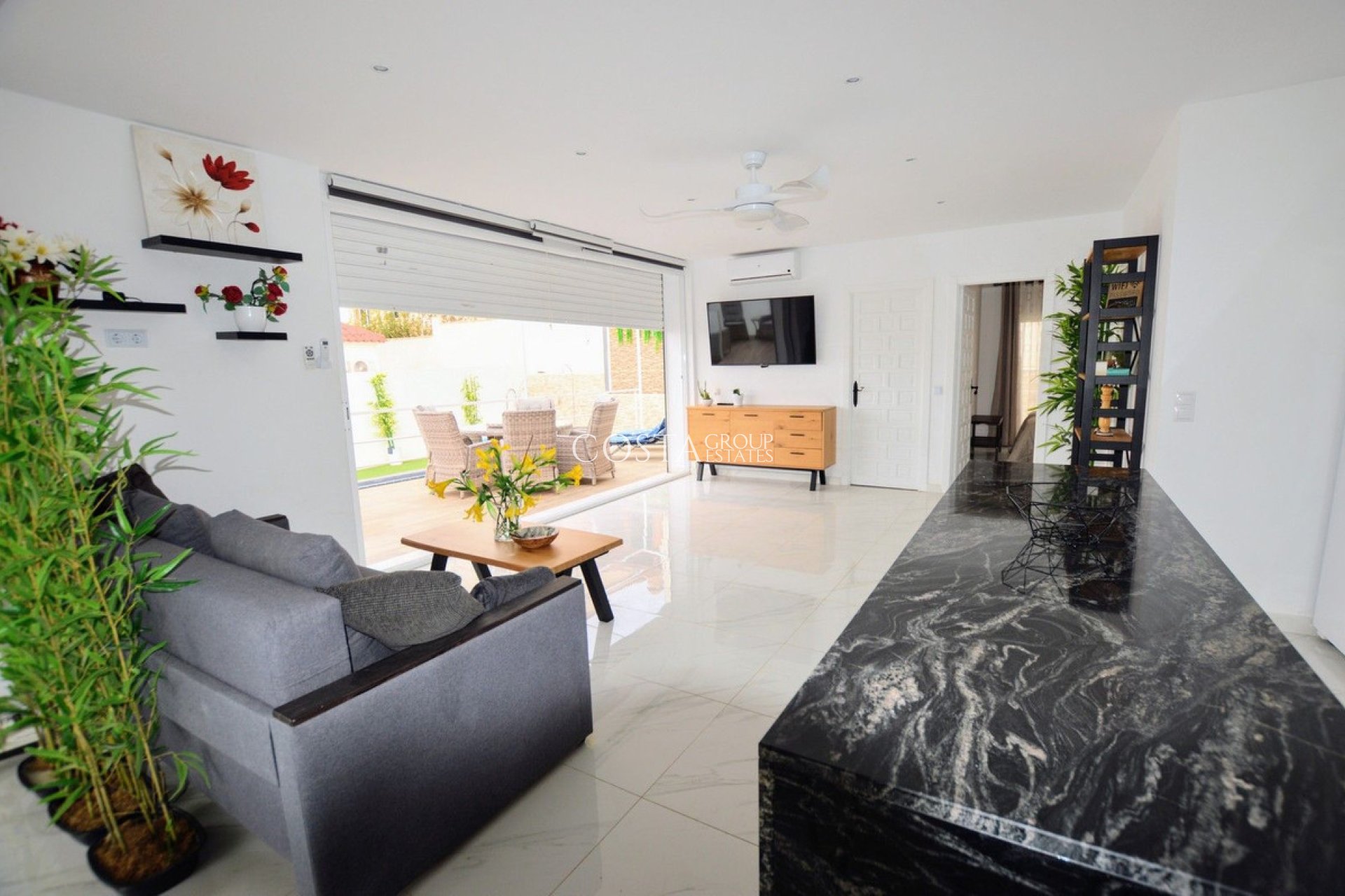 Wiederverkauf - Villa -
Orihuela Costa - Villamartin