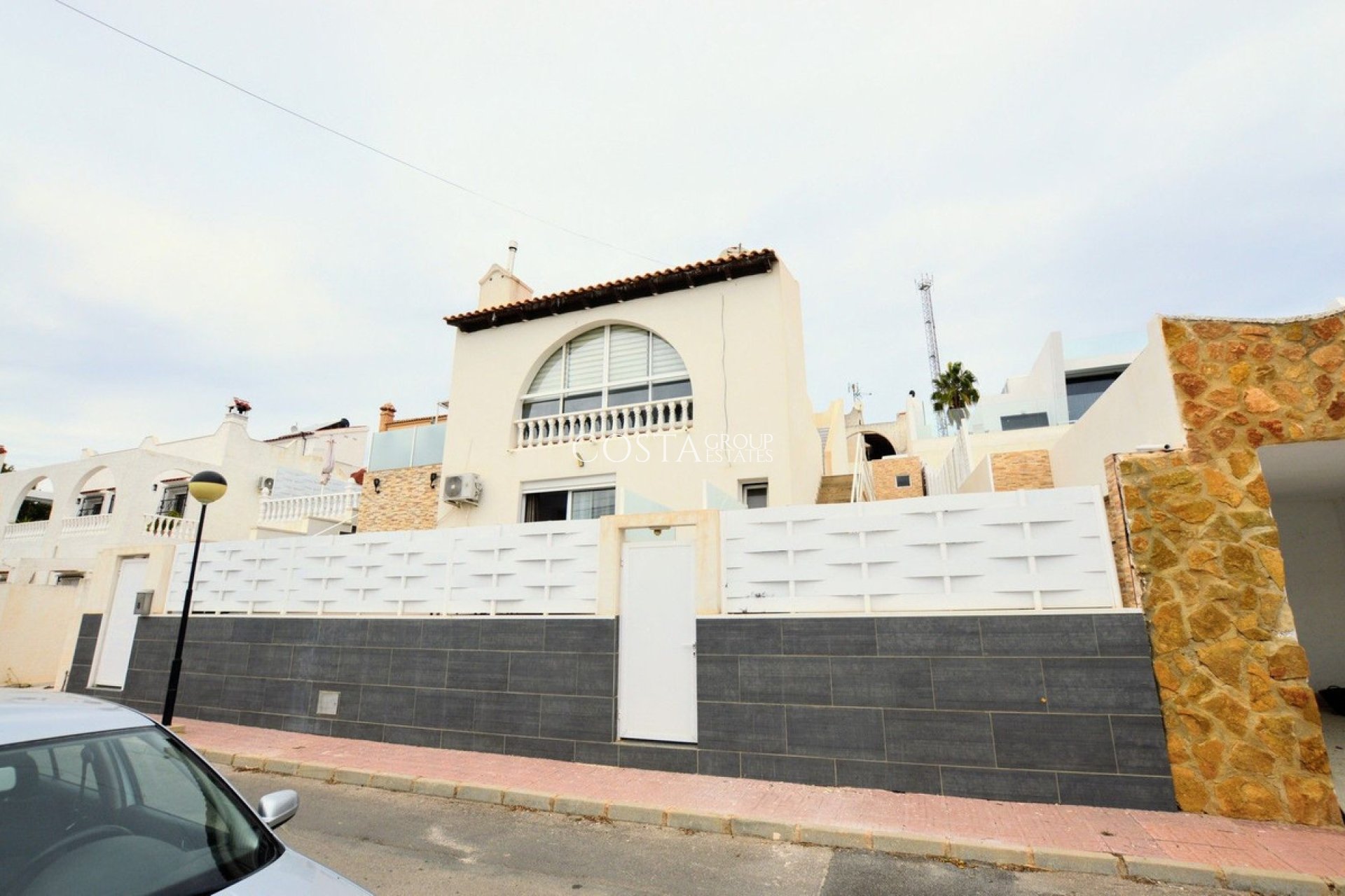 Wiederverkauf - Villa -
Orihuela Costa - Villamartin